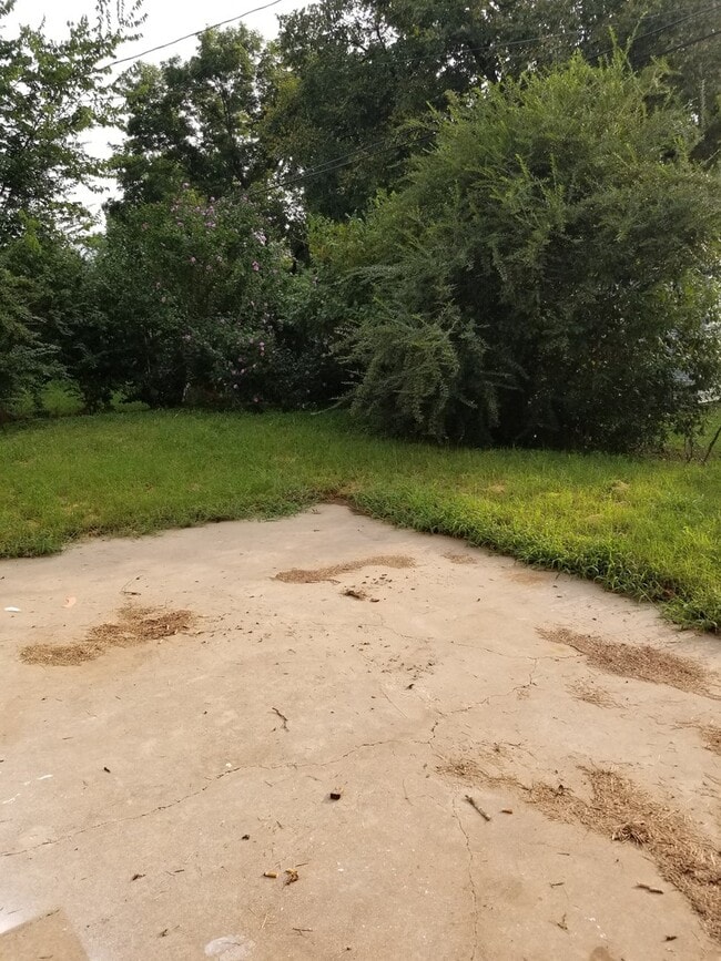 Photo - 2213 SE Dewey Ave