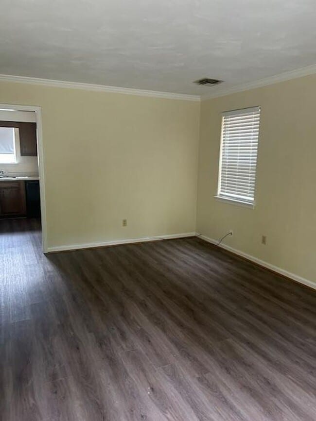 Photo - New Listing!