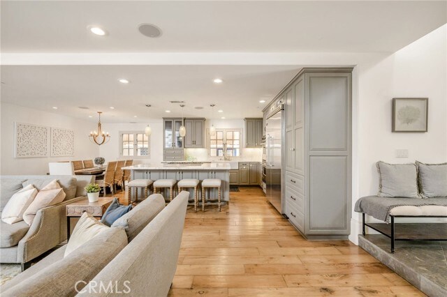 Photo - 480 Cress St