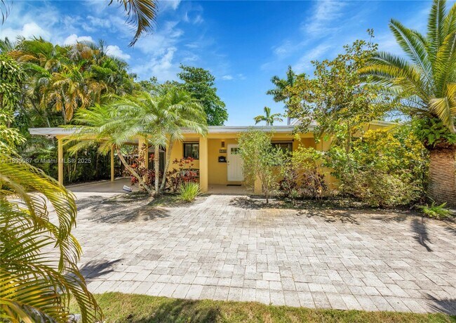 Photo - 6611 SW 63rd Ave House
