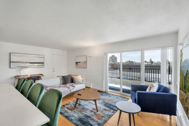 Photo - 1550 W 11th Ave Unit ID1051793P