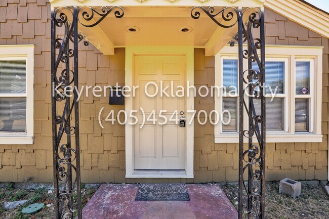 Photo - 2918 NW 17th St