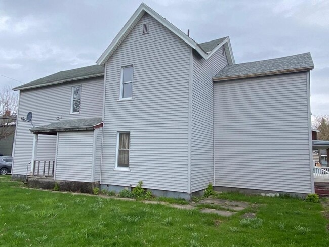 Photo - 1207 Schuyler St