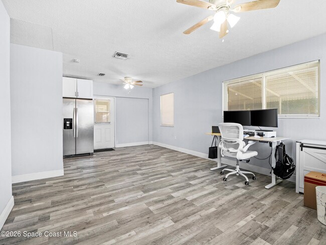 Photo - 311 W University Blvd