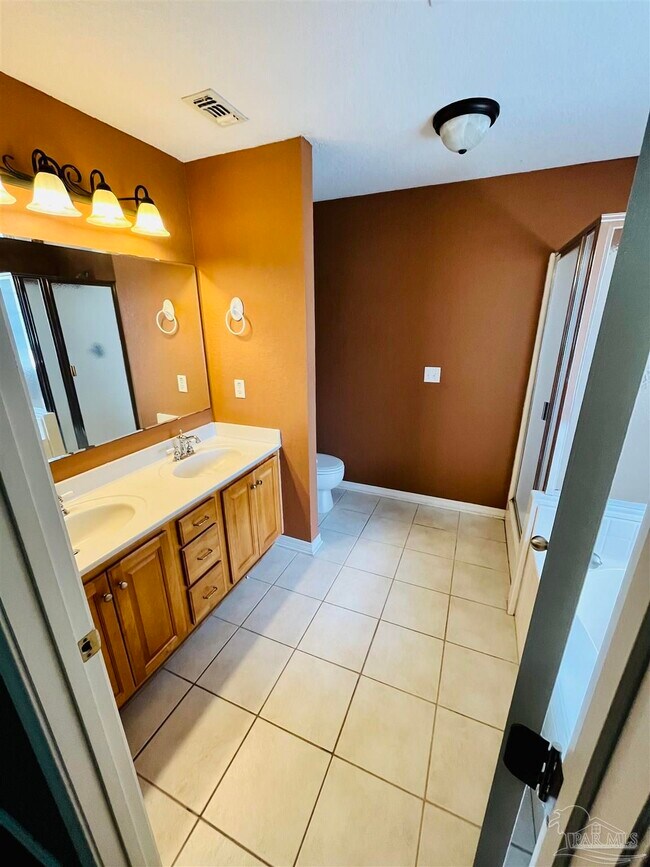 Photo - 2061 Pin High Dr