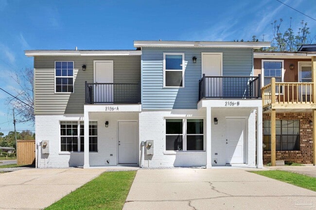 Building Photo - 2106 Schwab Ct
