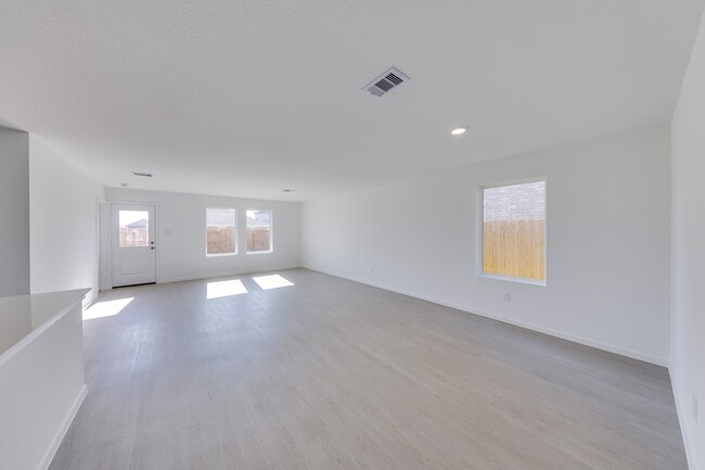 Photo - 29043 Pearl Barley Wy