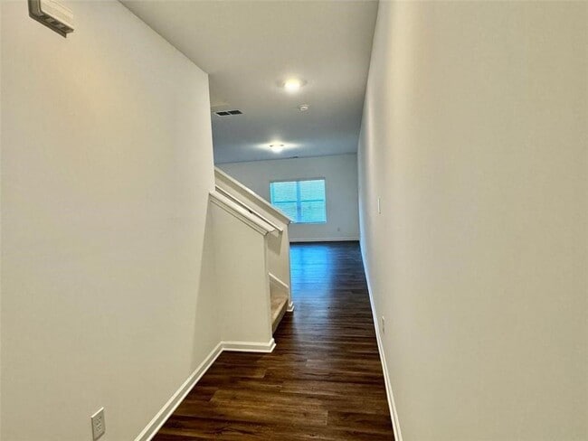 Photo - 1151 Lossie Way