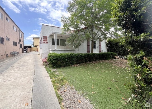 Building Photo - 3507 Edgehill Dr Rental