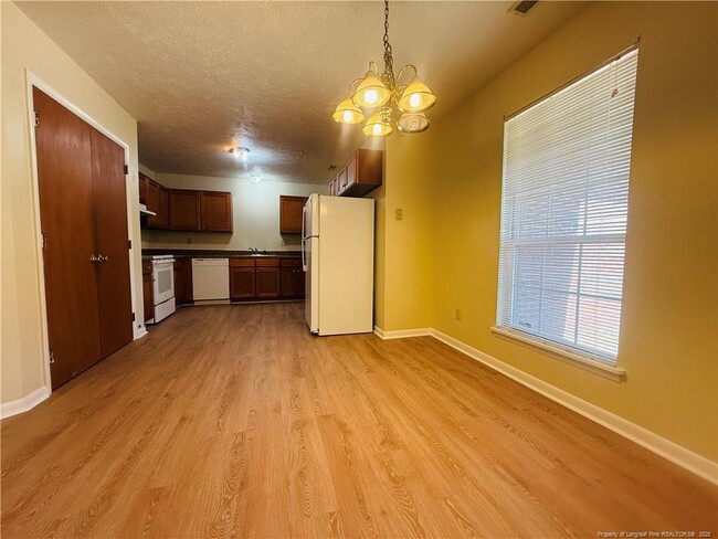 Photo - 2040 Glenwick Dr