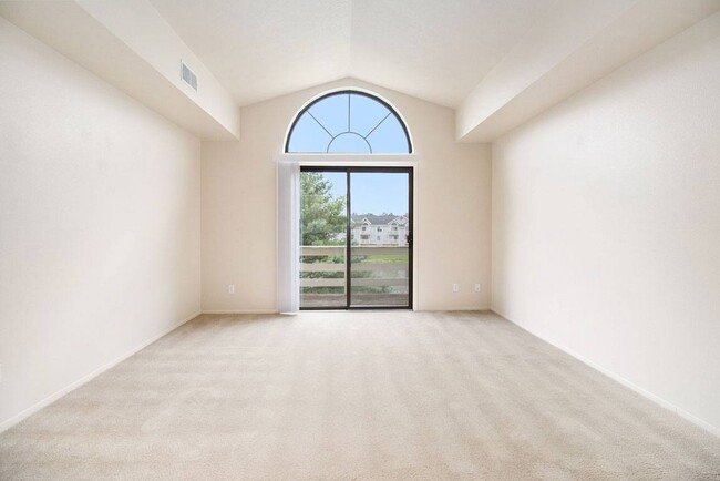 Pine Knoll Apartments