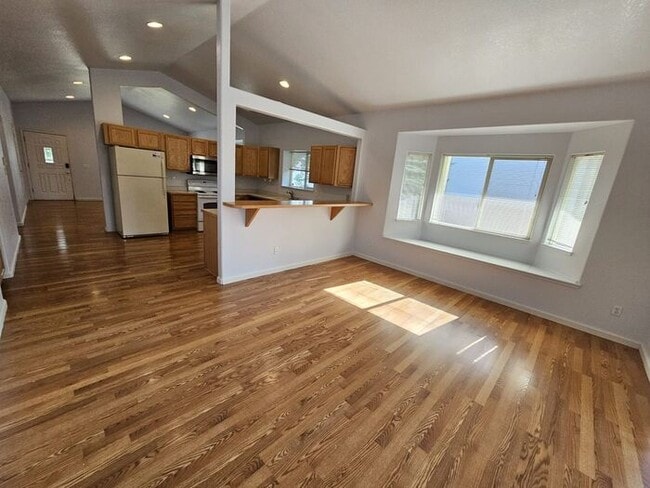 Photo - 3 bed 2 bath 2 Car Garage Cimarron Community Home FOR RENT!