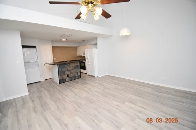 Photo - 111 Dunbar Estates Dr Unit 804