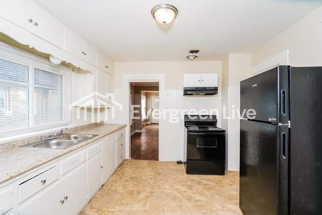 Photo - 3138 N 44th St