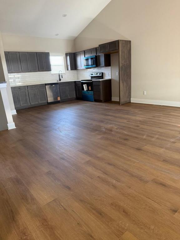 Photo - 9418 E Chris St