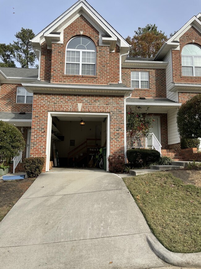 118 Grande Meadow Way Townhome For Rent in Cary, NC