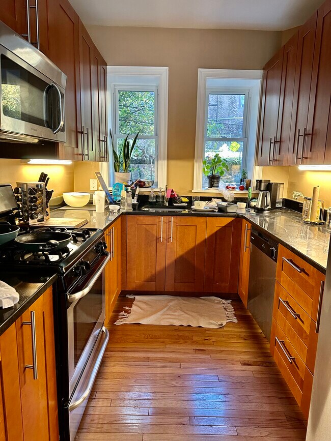 Photo - 2 Lothian Rd Unit 6-2