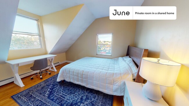 Private bedroom in 4 bed/1.5 bath Home - Private bedroom in 4 bed/1.5 bath Home Unidad D