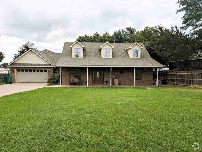 Building Photo - 609 Shoreline Dr Rental