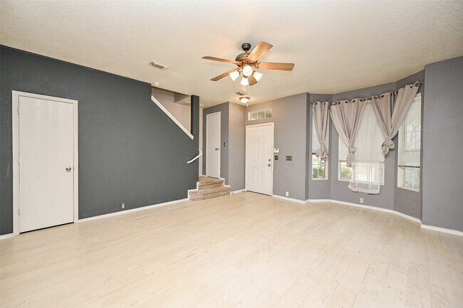 23850 Pebworth Pl