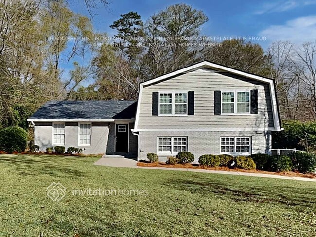 Building Photo - 277 Lancelot Way