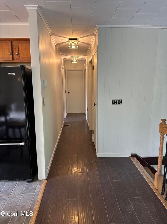 Photo - 5 Hemlock Cir