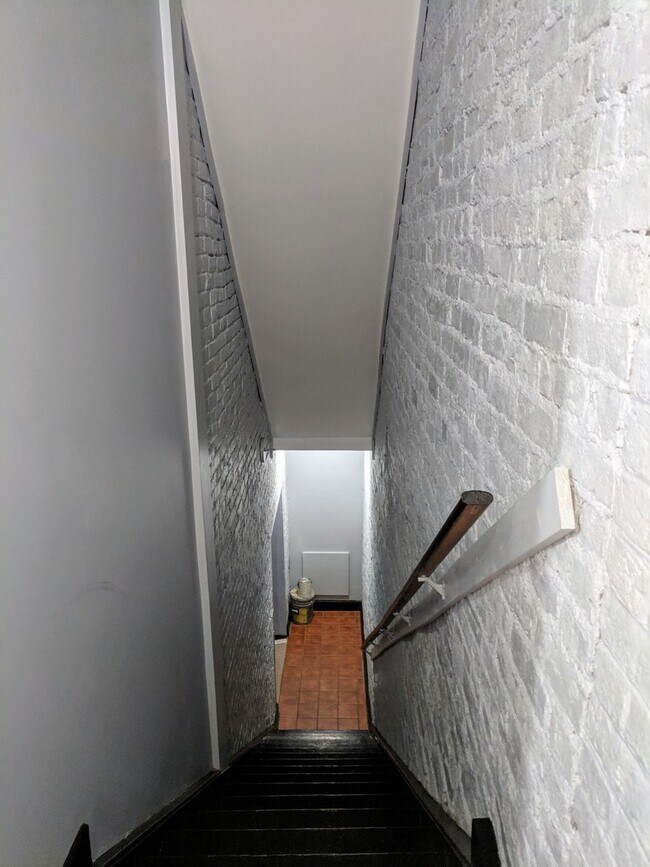 Photo - 1731 E Main St Unit Apt. 02