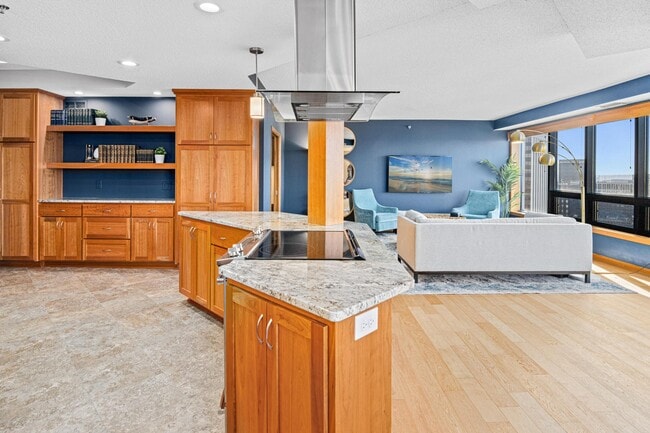 Photo - 168 6th St E Unit 2806