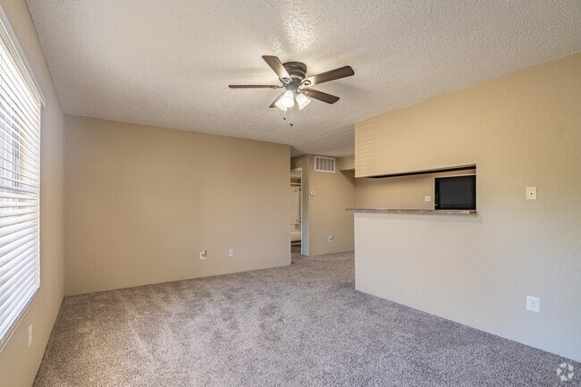 2HAB, 2BA - 900 ft² - Creekwood Village