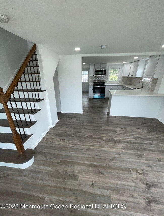 Photo - 8a Washington Ave