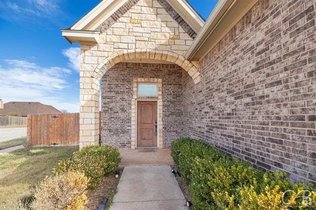 Building Photo - 7701 Florence Dr Rental