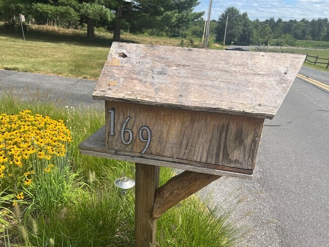 Photo - 169 Hallman Rd