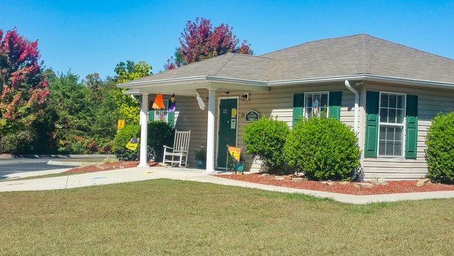 Photo - Ashton Place Apartments