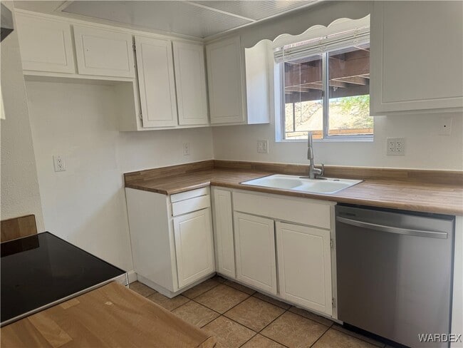 Photo - 2030 Coronado Dr Unit 3