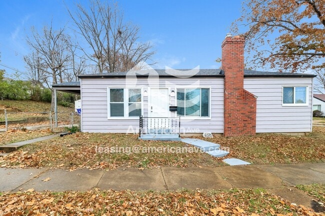 Building Photo - 6575 Julian Ave