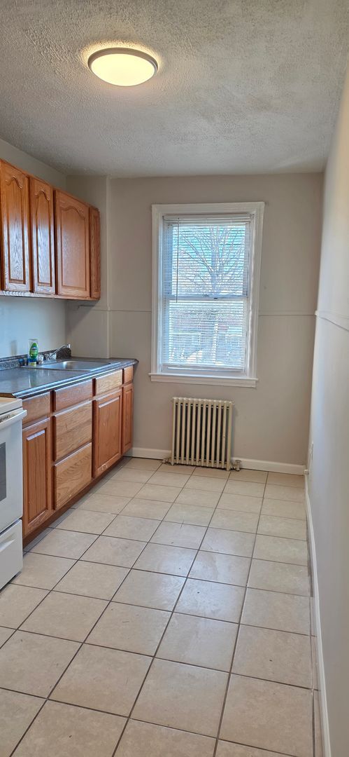 Photo - 1 Bedroom Upper Unit in Dundalk