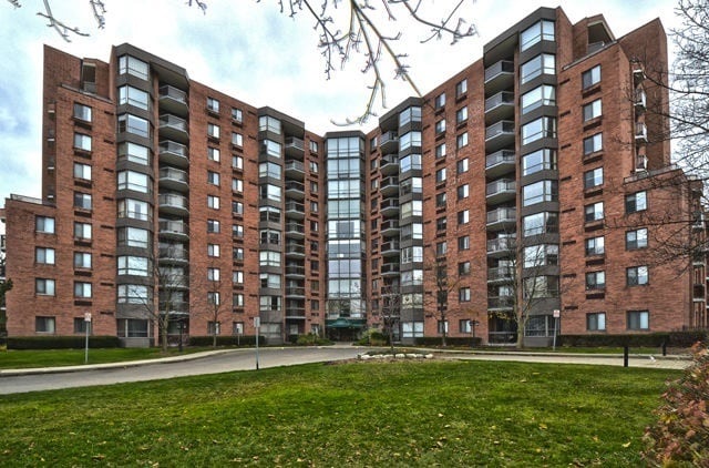 Building Photo - 600 Talbot St Unit 308