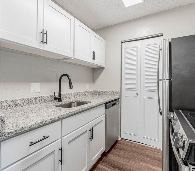 Rivercreek Apartments
