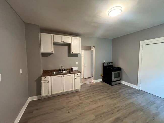 Photo - 1700 N 36th St Unit Lower