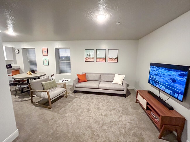 Photo - 128 N Lone Rock Dr Unit A105