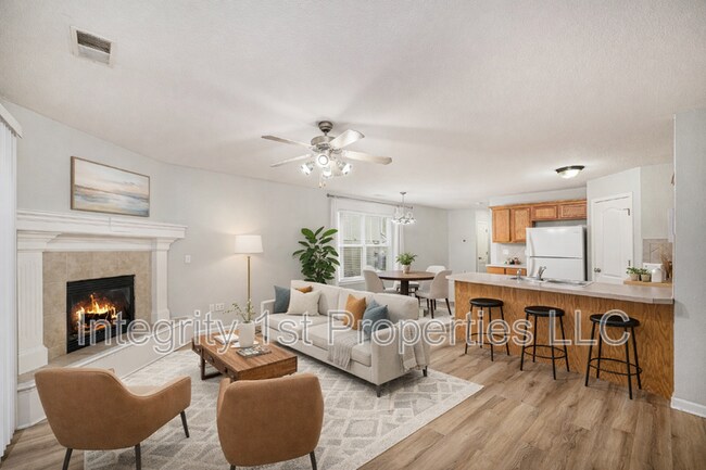 Photo - 9031 N Dalton Ave Unit 9033