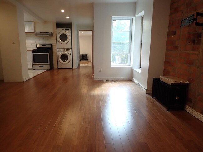 Photo - 89 Clermont Ave Unit 3