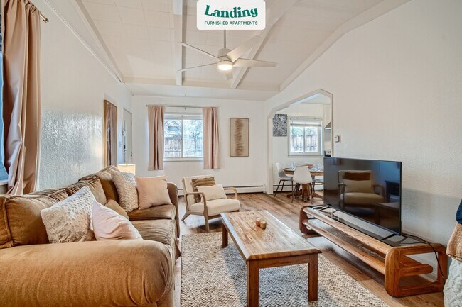 Photo - 1190 Oak St Apartment Unit 1.1322600