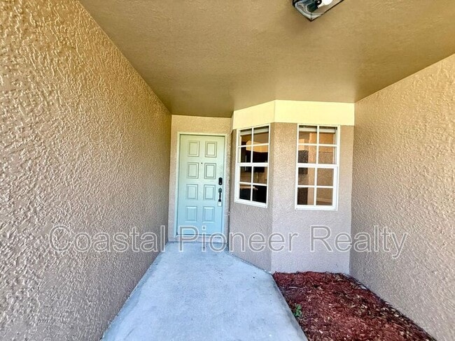 Photo - 8725 Huntfield St