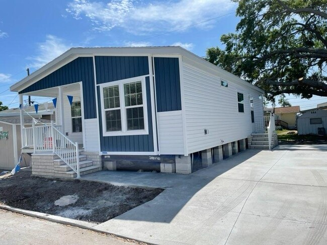 Building Photo - 2346 Druid Rd Rental