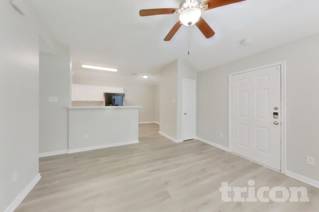 Photo - 24307 Hard Wood Dr