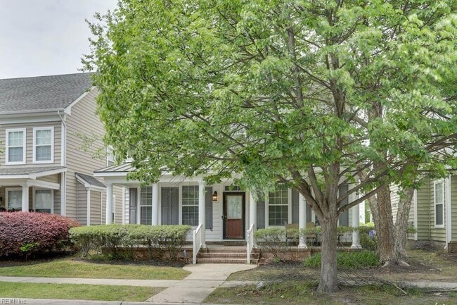 Photo - 528 Normandy St