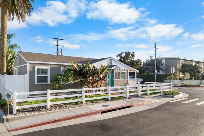 Photo - 7822 Sycamore Drive