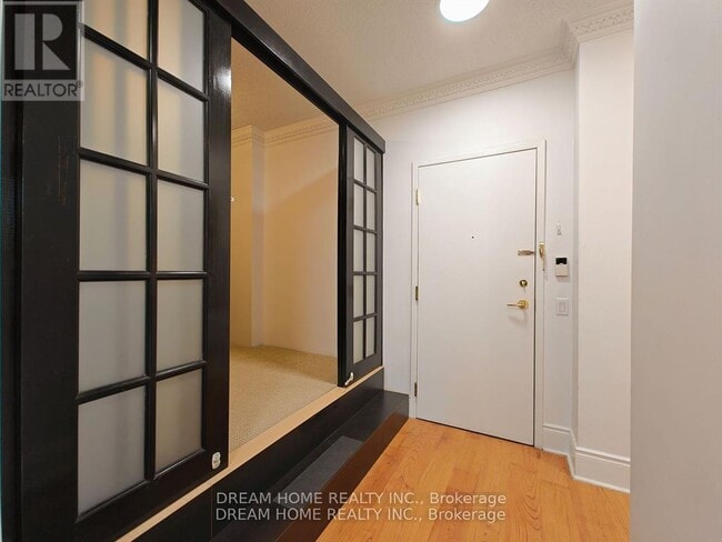 Photo - 10 Northtown Way Unit 316