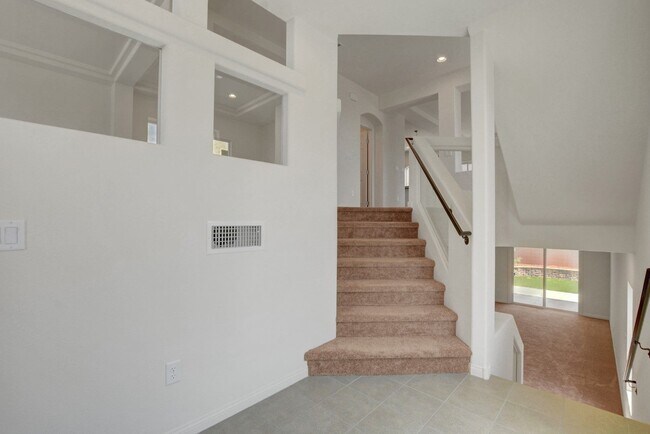 Photo - 9824 Grey Sands St
